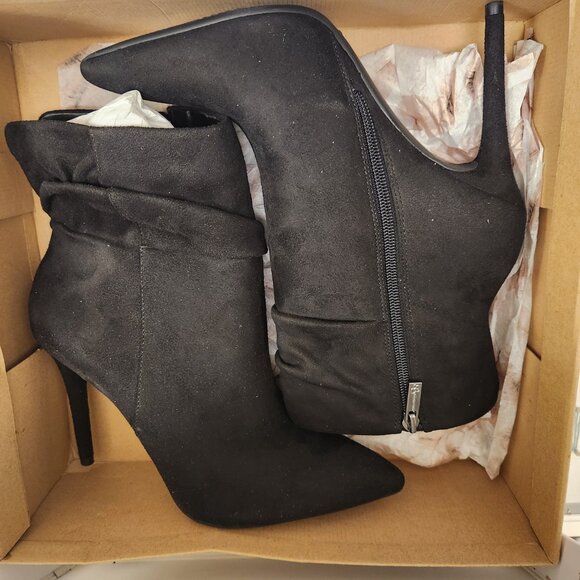 Jessica Simpson "Lerona" Booties. Black NIB. Size 9.5 - Picture 8 of 9